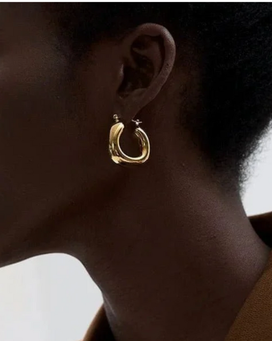 Gold Chic Chunk Hoop Earrings-1