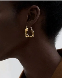Gold Chic Chunk Hoop Earrings-1