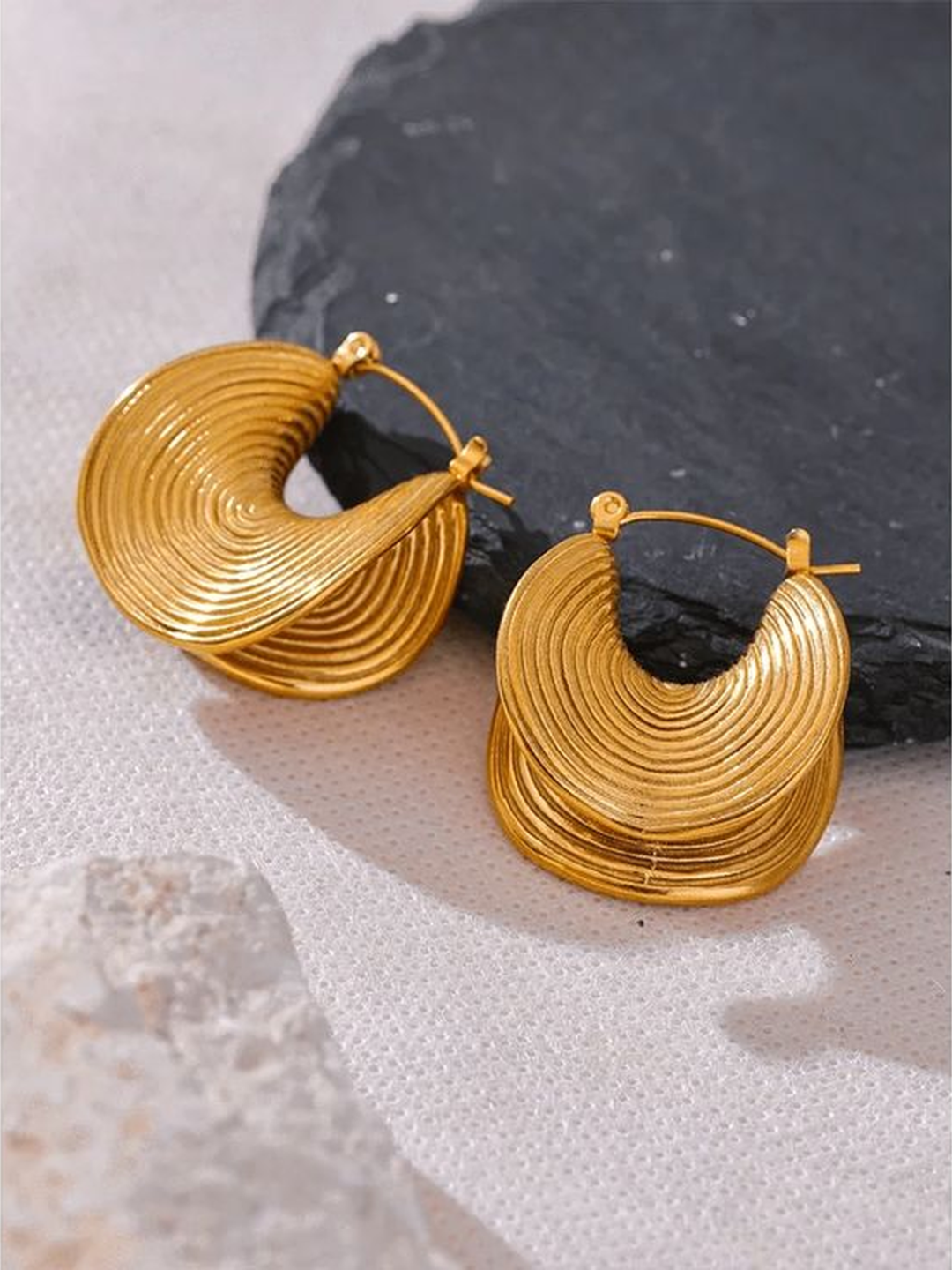 18KT Gold-Plated Curved Folded Hoop Earrings