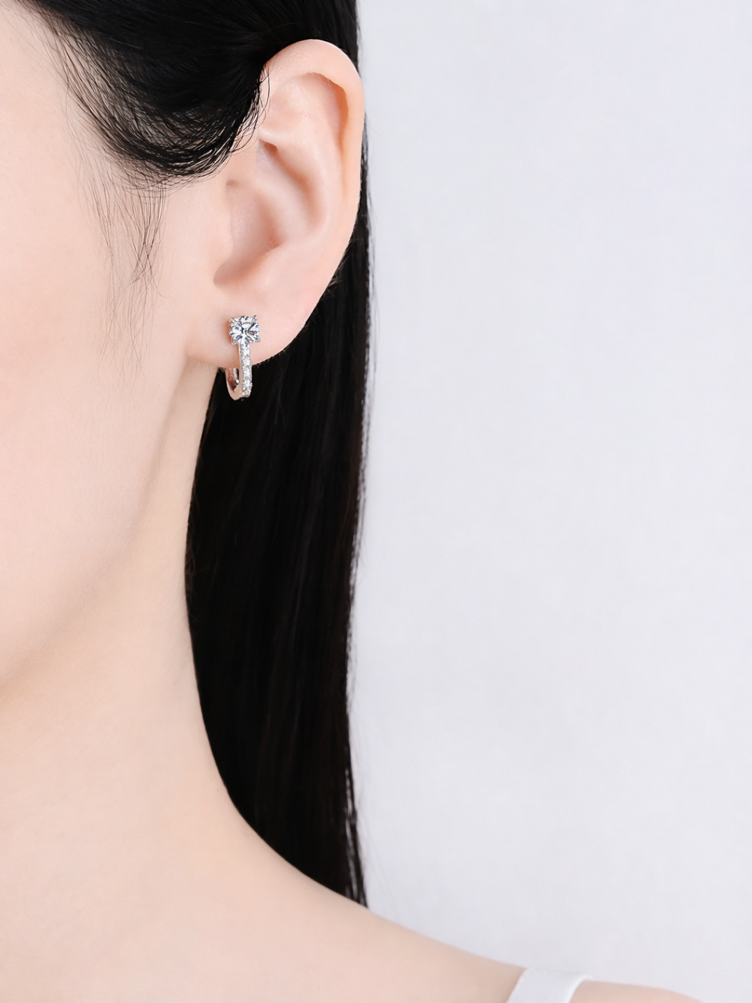 925 Sterling Silver 1.0ct Moissanite 'U' Shape Hoop Earrings