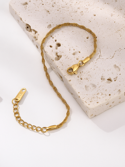 18KT Gold-Plated Twisted Herringbone Chain