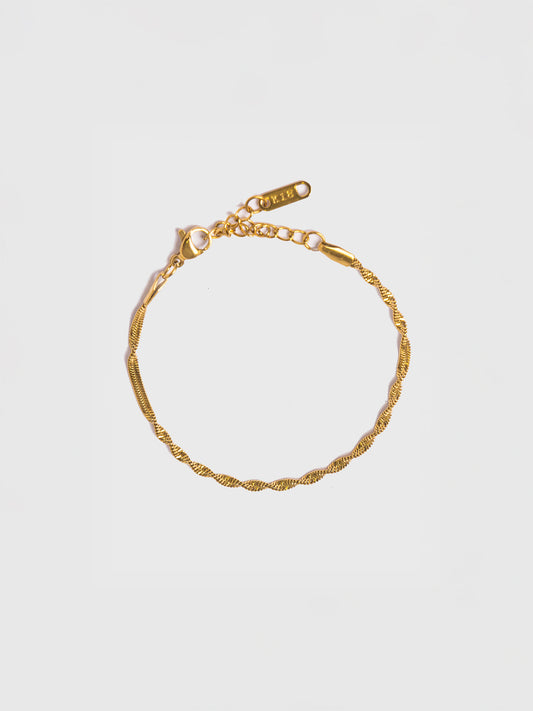 18KT Gold-Plated Women’s Twisted Herringbone Chain Bracelet with Lobster Clasp | Waterproof, Hypoallergenic, Tarnish-Free