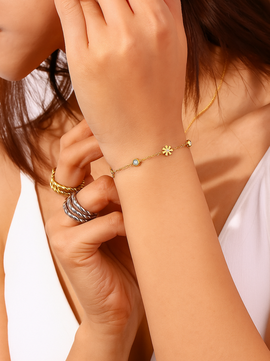 18KT Gold-Plated Daisy Reversible CZ Dainty Chain Bracelet