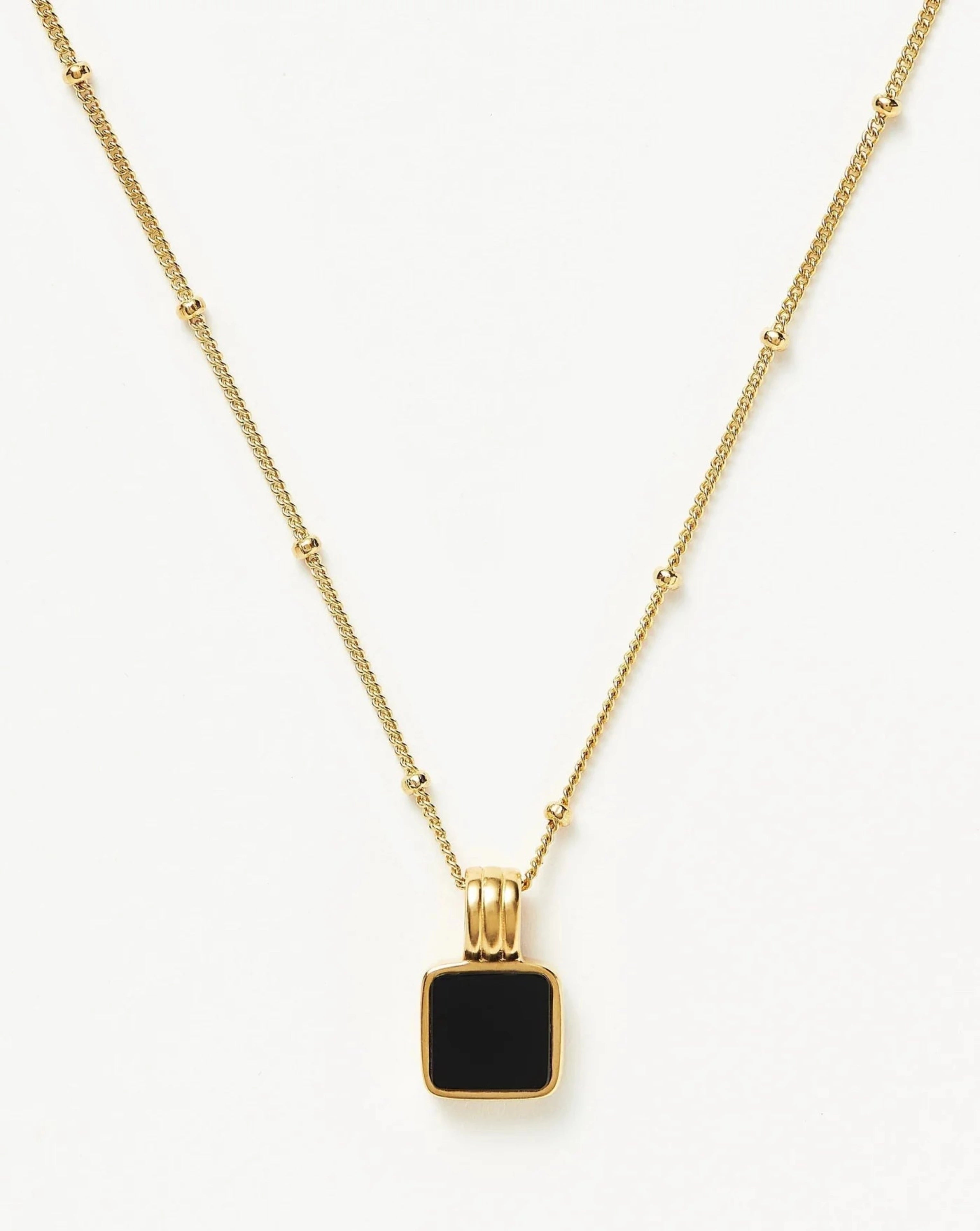 18Kt White Gold Octagonal Onyx and Diamond Necklace