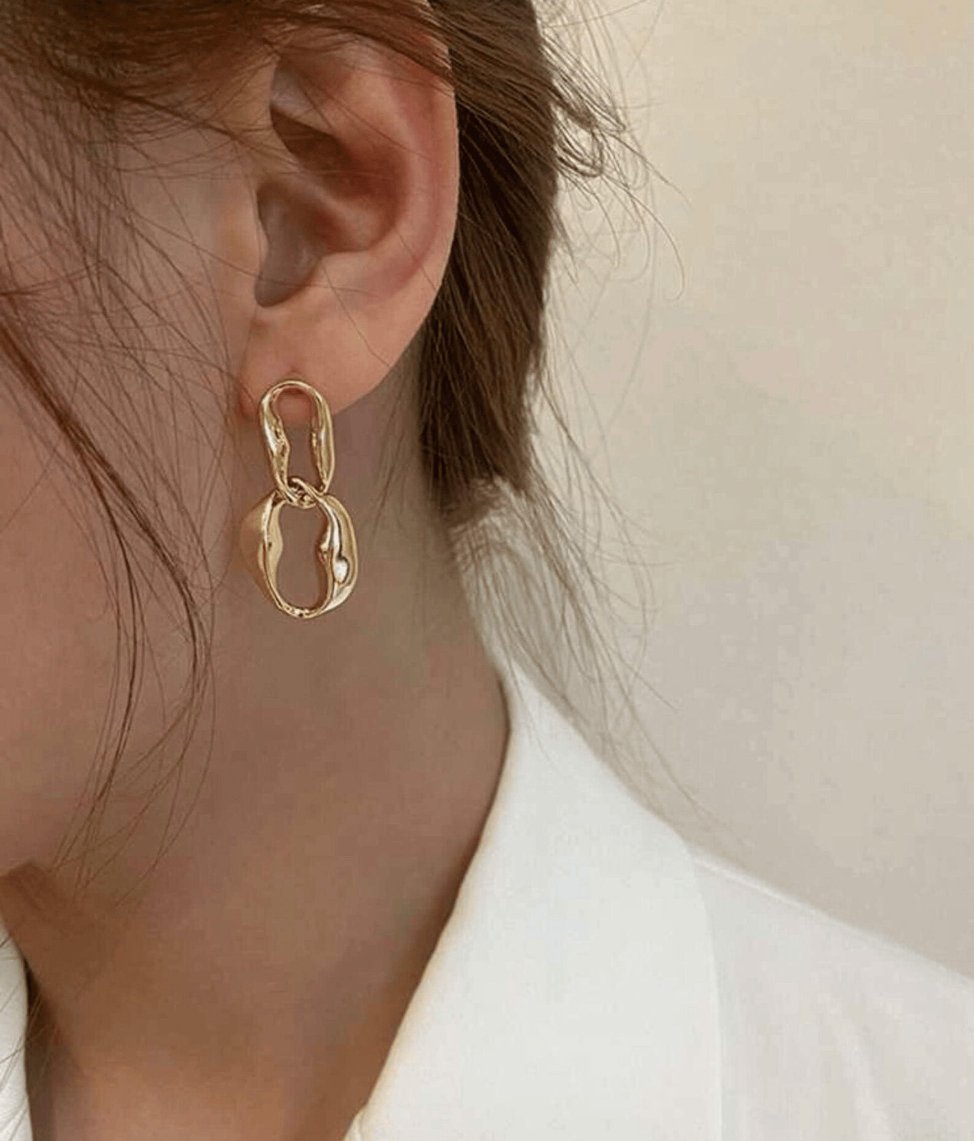 Gold Molten Oval Drop Earrings - OUZELJewellery