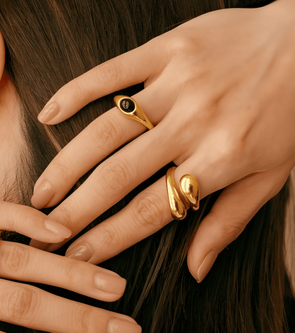 Gold Oval Black Onyx Dome Ring - OUZELJewellery