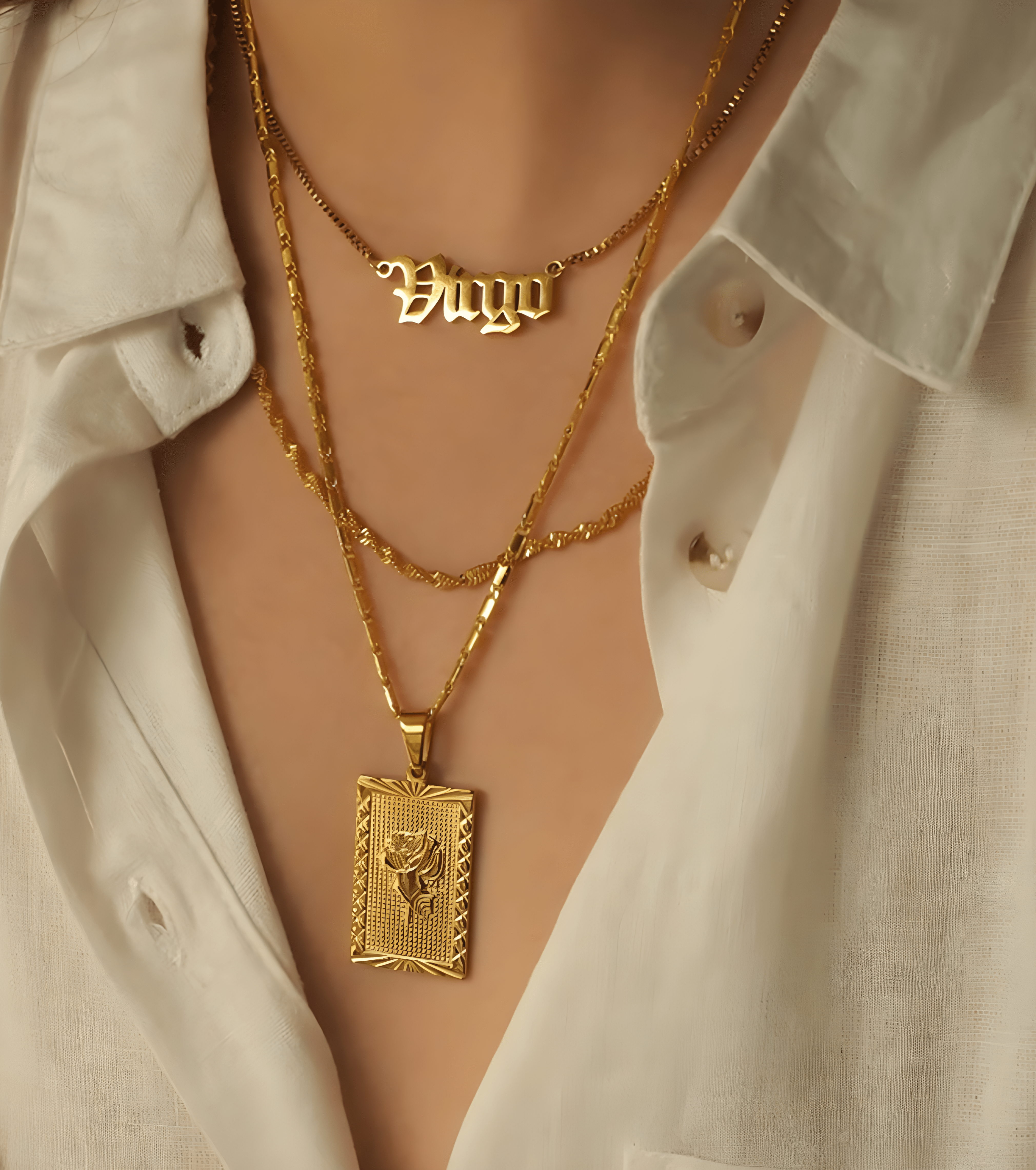 Floral golden pendant necklace – Aksha Trends