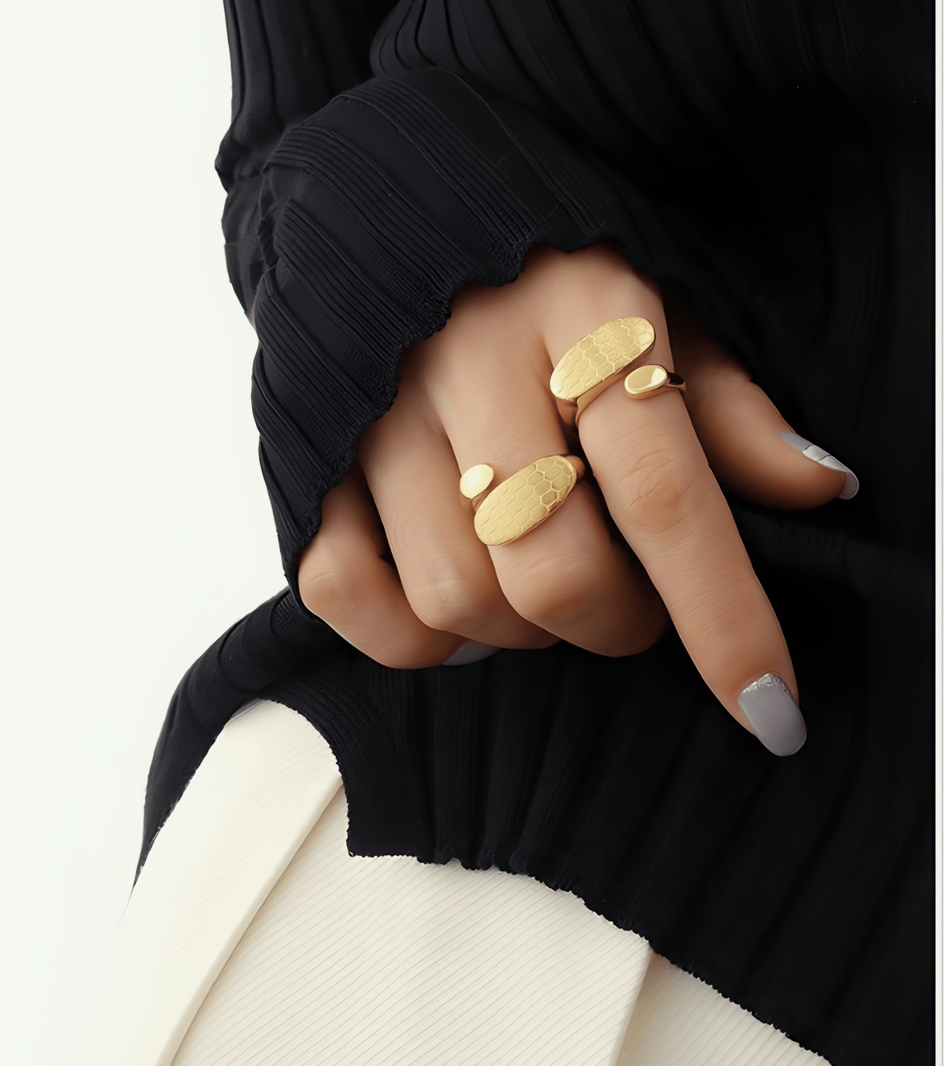 Gold Snakeskin Textured Ring - OUZELJewellery