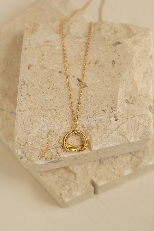 Love Knot Pendant Necklace - OUZELJewellery