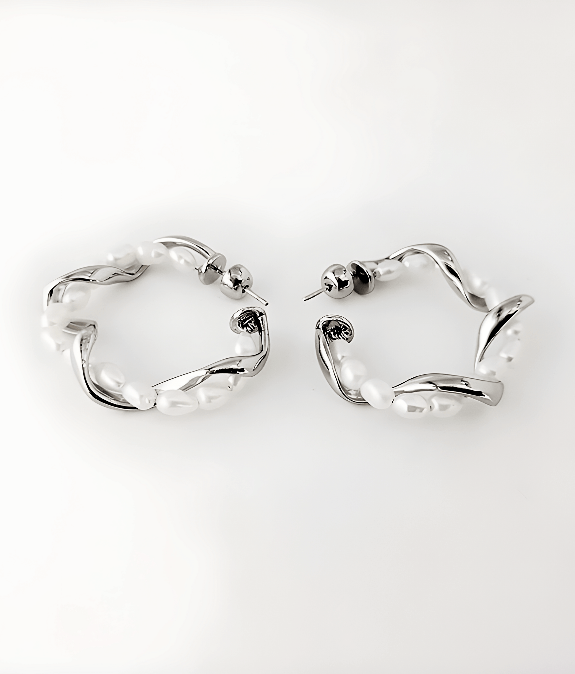 Silver Molten Baroque Pearl Twisted Hoop Earrings - OUZELJewellery